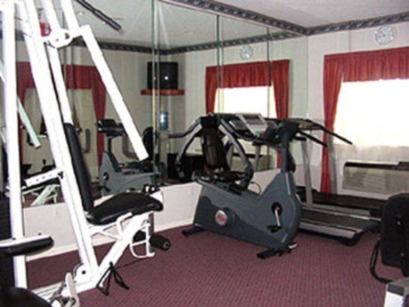Quality Inn & Suites Сайпръс Съоръжения снимка